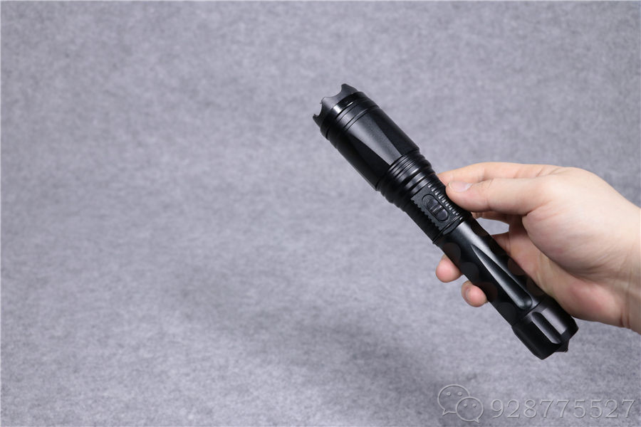 X4防身电棍实拍图