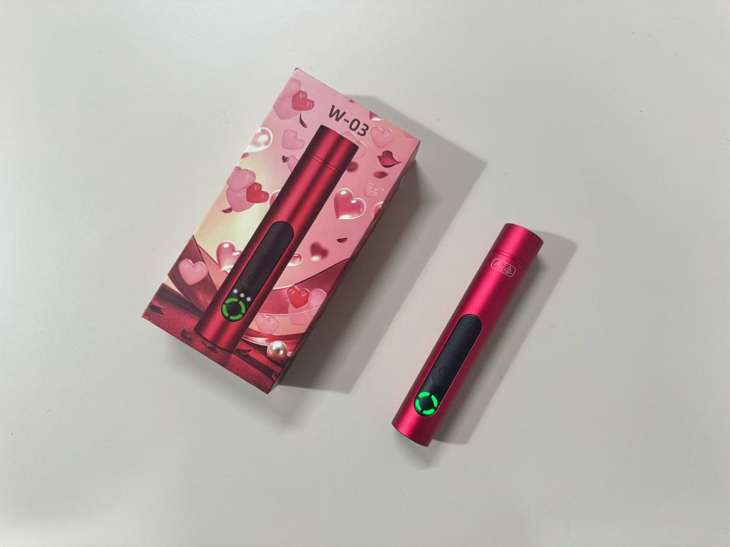 黑鹰 W-03 口红款防身电棍 女性随身电击器迷你强光照明手电 - 详情图6