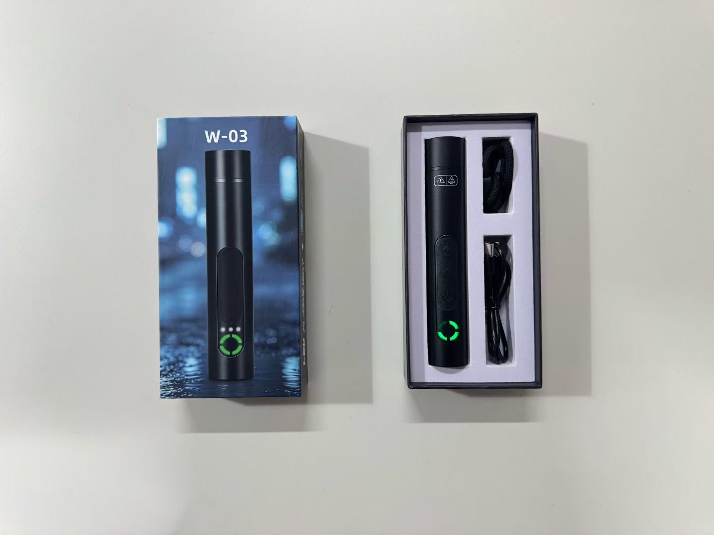 黑鹰 W-03 口红款防身电棍 女性随身电击器迷你强光照明手电 - 详情图13